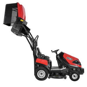 Zahradní traktor SECO MP 122D - pohled z boku 7