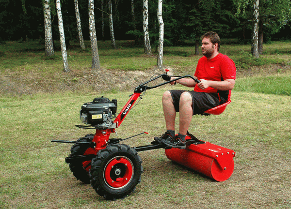 Válec tažený VT-1000