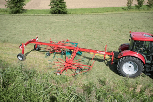 Dvourotorový shrnovač Kverneland TA 9469S EVO