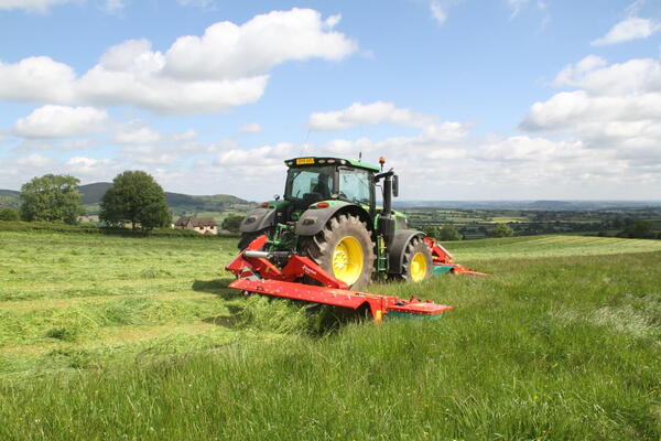 KVERNELAND 3224 MN – 3228 MN/MR - 3232 MN
