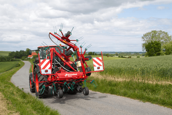 Rotorový obraceč píce Kverneland TA 8576