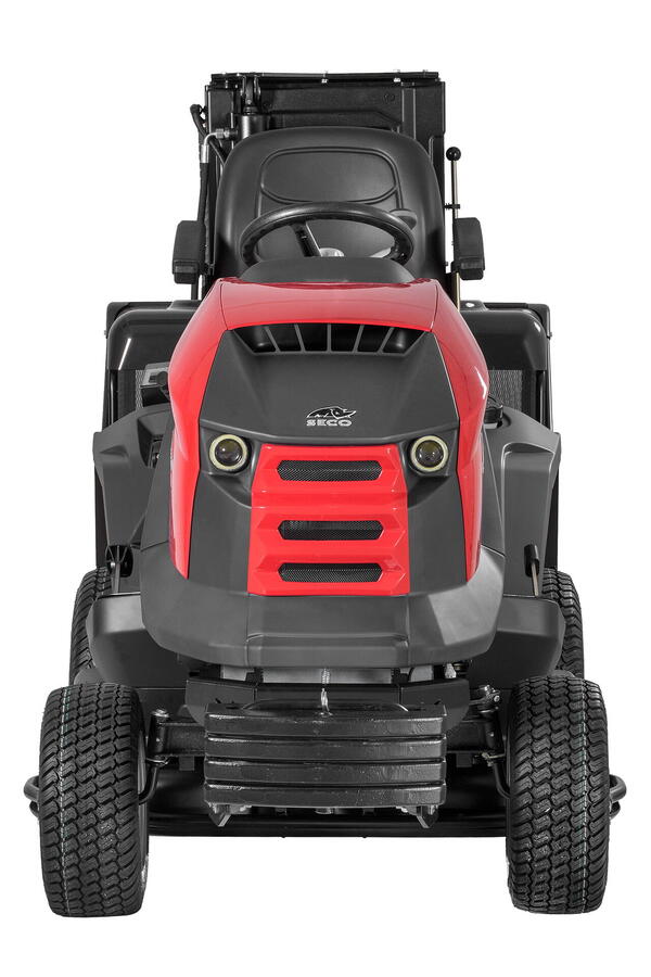 Zahradní traktor Starjet P6 PRO - přední pohled